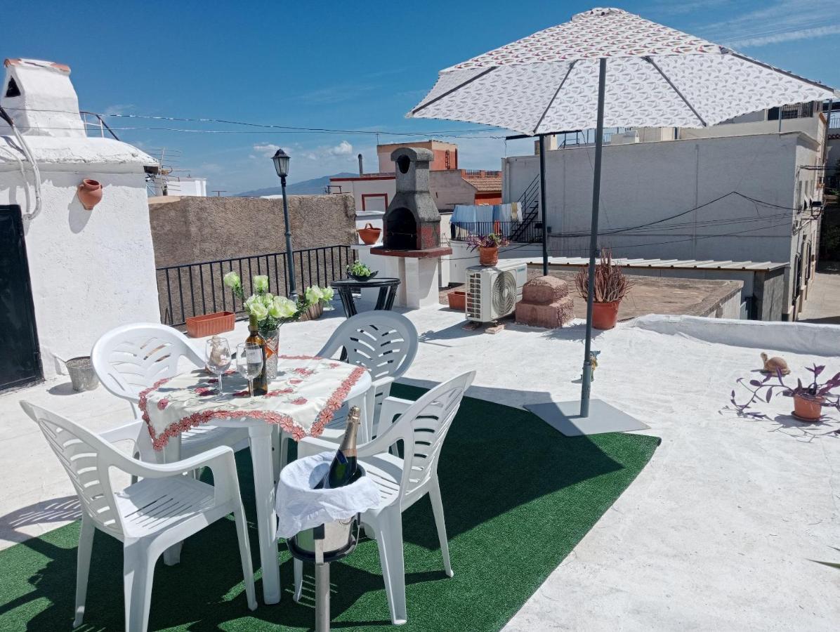 Charming House In Illar With Mountain View And Balcony Βίλα Εξωτερικό φωτογραφία