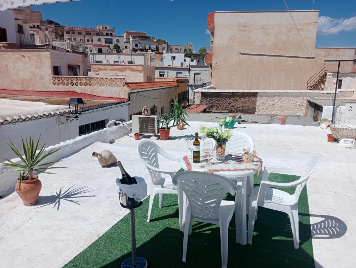 Charming House In Illar With Mountain View And Balcony Βίλα Εξωτερικό φωτογραφία