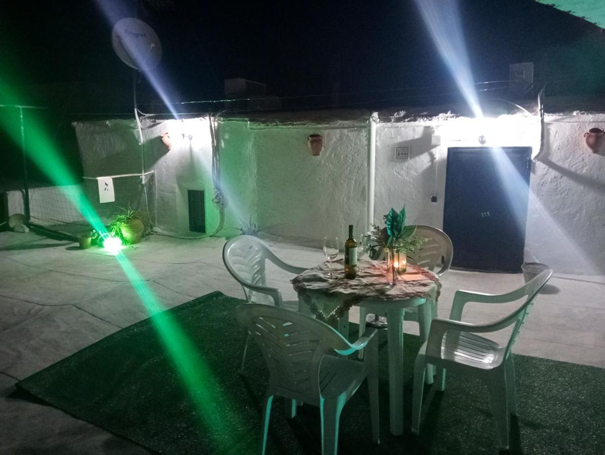 Charming House In Illar With Mountain View And Balcony Βίλα Εξωτερικό φωτογραφία