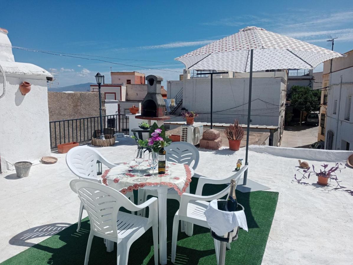 Charming House In Illar With Mountain View And Balcony Βίλα Εξωτερικό φωτογραφία